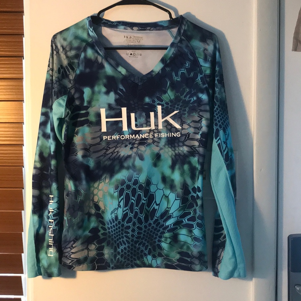 HUK Fishing shirt
